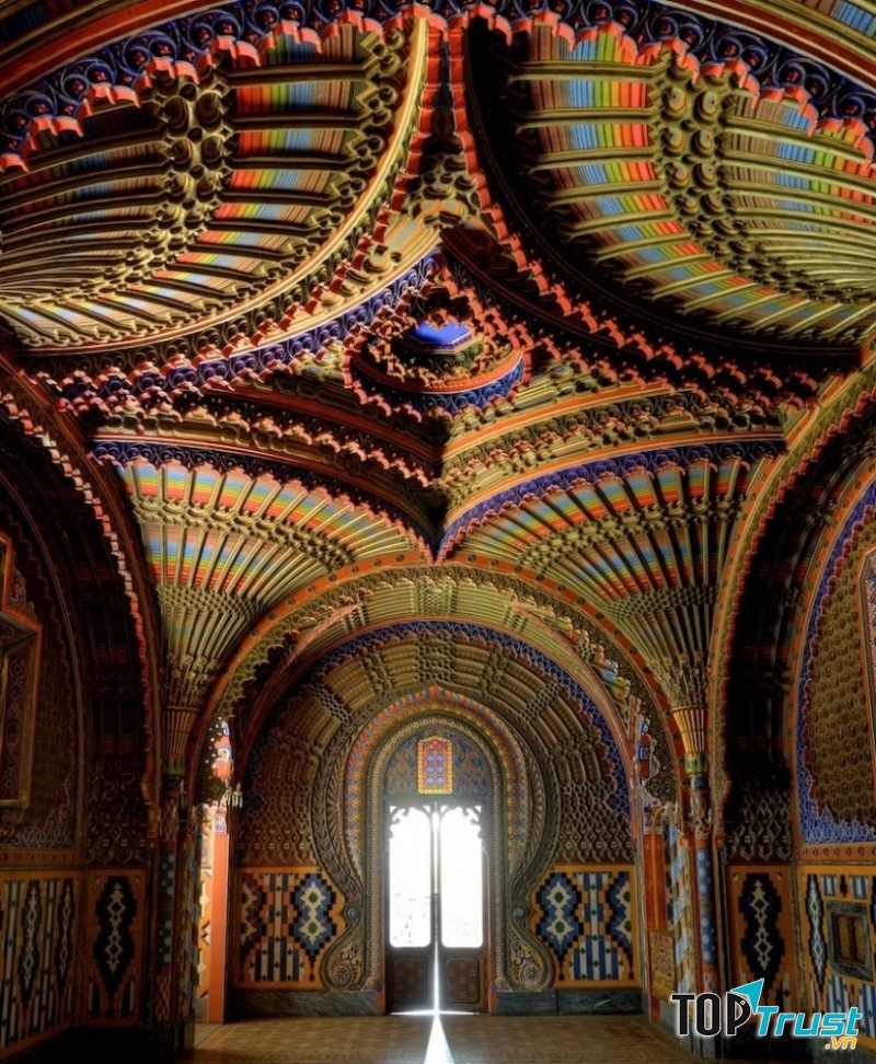 Phòng Peacock của Castello di Sammezzano ở Tuscany