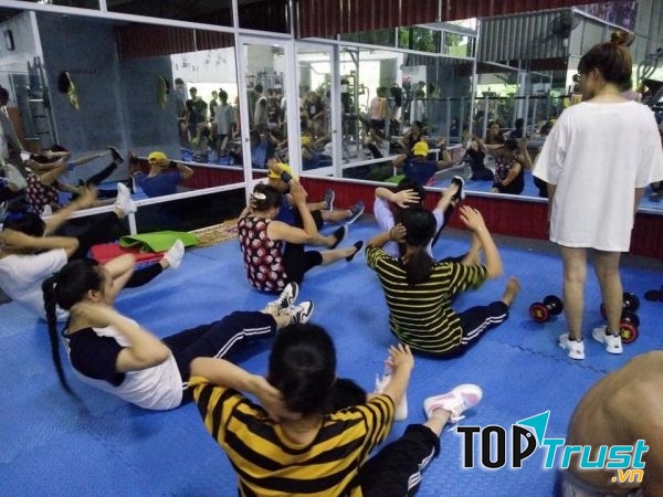 Phòng tập gym Tú Linh Fitness