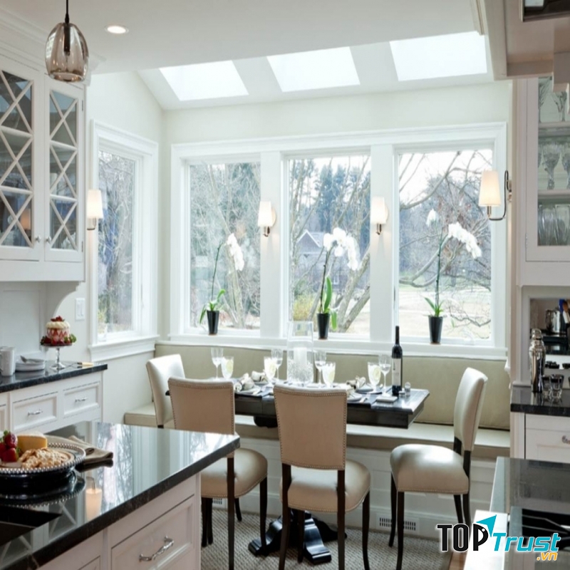 Hướng phong thủy phòng bếp theo tuổi Nhâm Thìn.