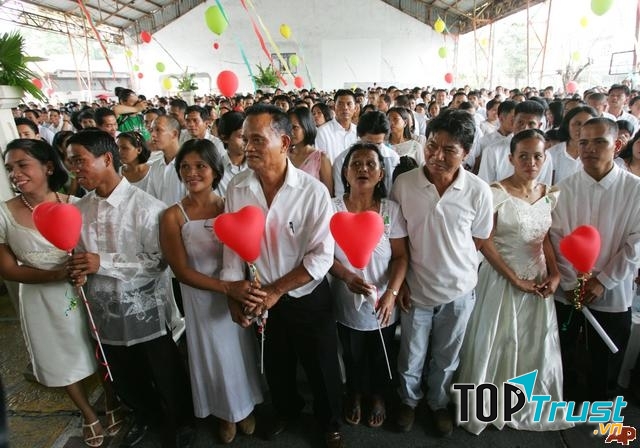 Ngày Valentine đã trở thành thời điểm hoàn hảo để các cặp đôi tổ chức lễ cưới
