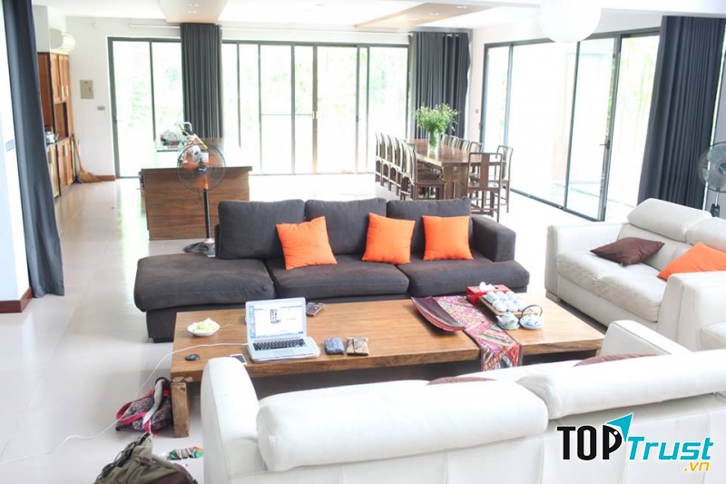 A House Homestay
