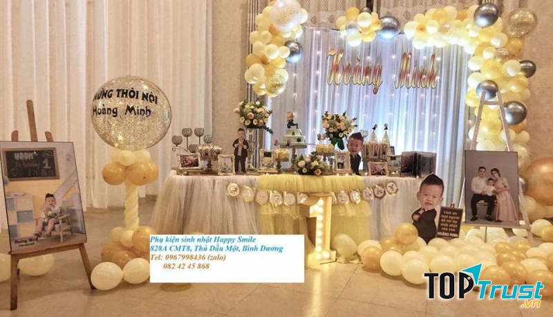 Bé sẽ có ngay 1 không gian sinh nhật thật ấn tượng, mẹ và bé chỉ cần xúng xính váy xinh, không gian lung linh không cần phải nghĩ