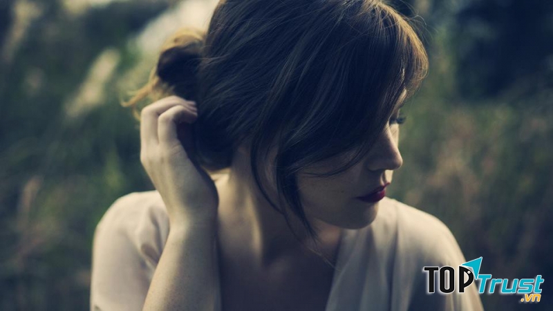 Phụ nữ lụy tình