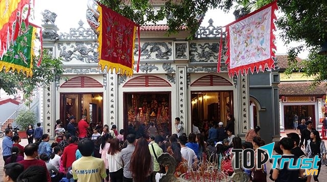 Chính điện Phủ Tây Hồ