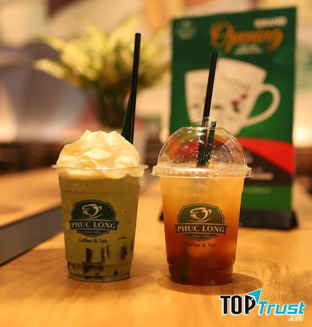 Một gợi ý khác cho team mê bánh và trà chính là Phúc Long.