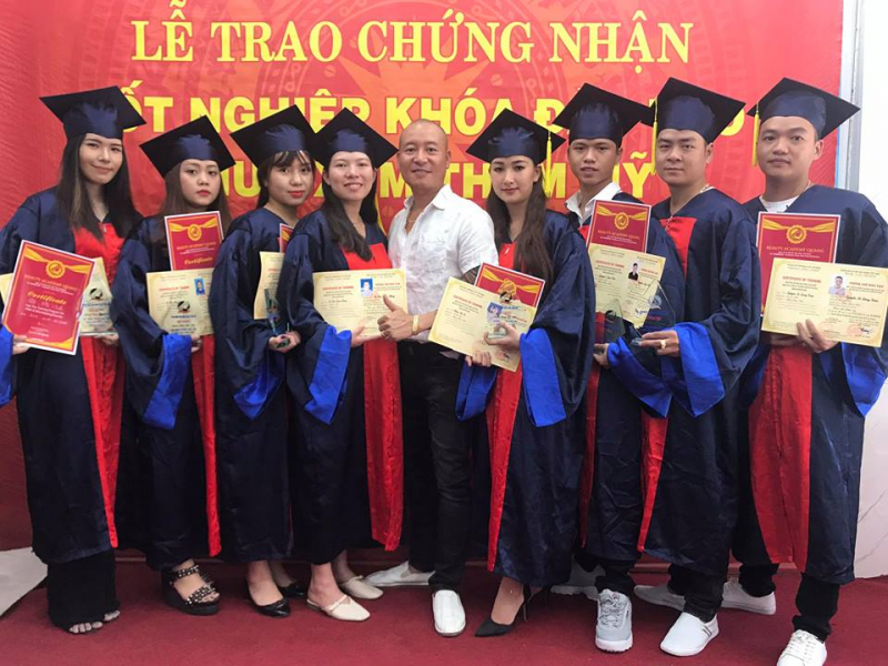 Phun Thêu Thẩm Mỹ Quang (Quang Brows)