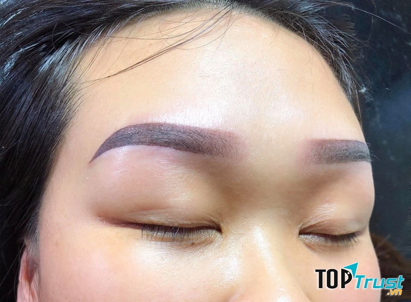 Phun xăm Nguyễn Quỳnh