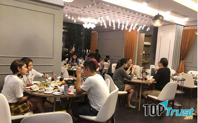 Phụng Hoàng Lâu - Vinhomes Central Park