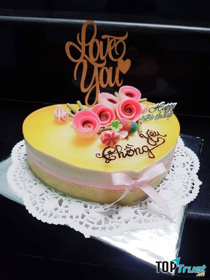 Tiệm bánh online Phùng Lạc Phong cũng là một trong những cửa hàng bánh sinh nhật chất lượng cao