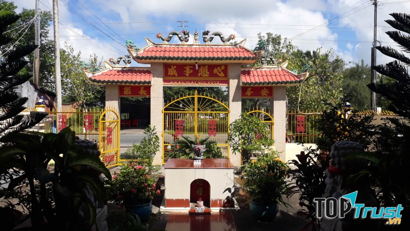 Phước Đức Cổ Miếu