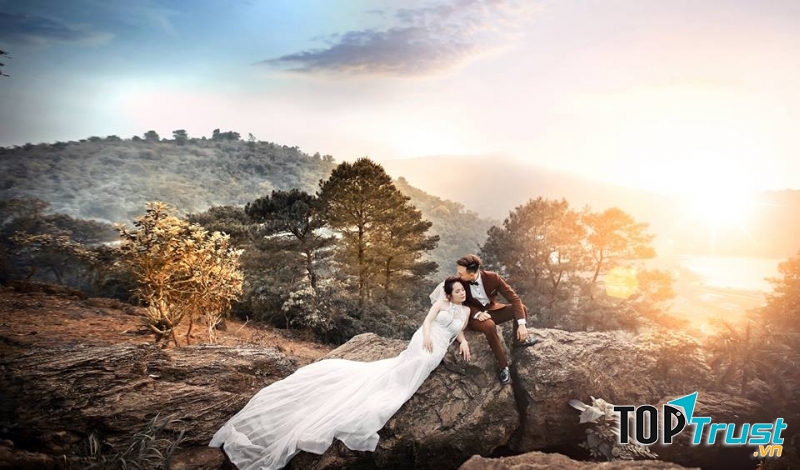 Phượng Bridal Studio