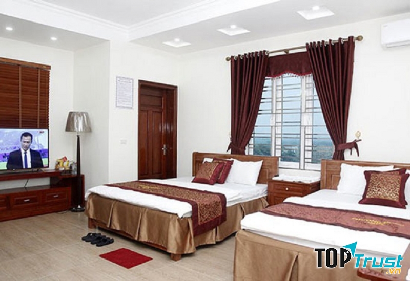 Khách sạn Phương Đông