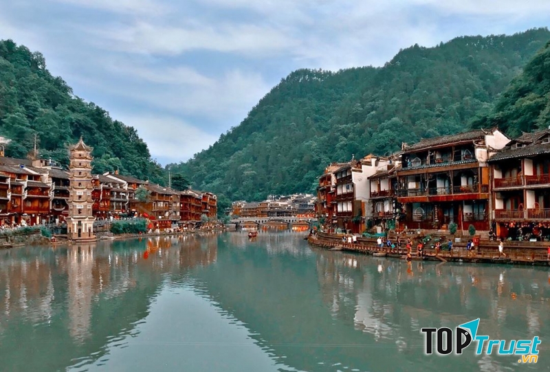 Phù Dung Trấn