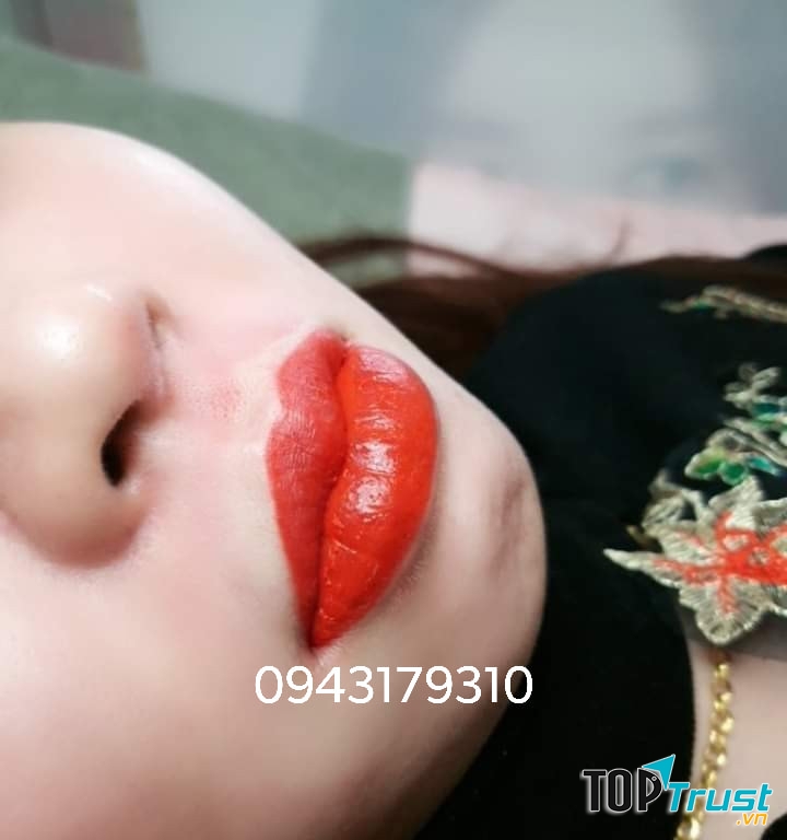 Phương Trinh Thẩm Mỹ