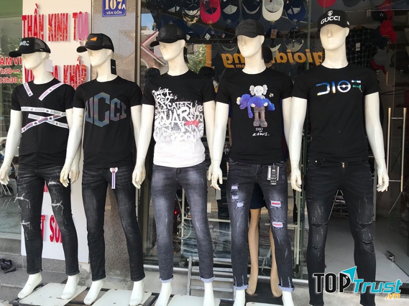 Đến với shop, bạn hoàn toàn có thể lựa chọn cho mình những set đồ hoàn chỉnh từ A đến Z với mức giá phải chăng