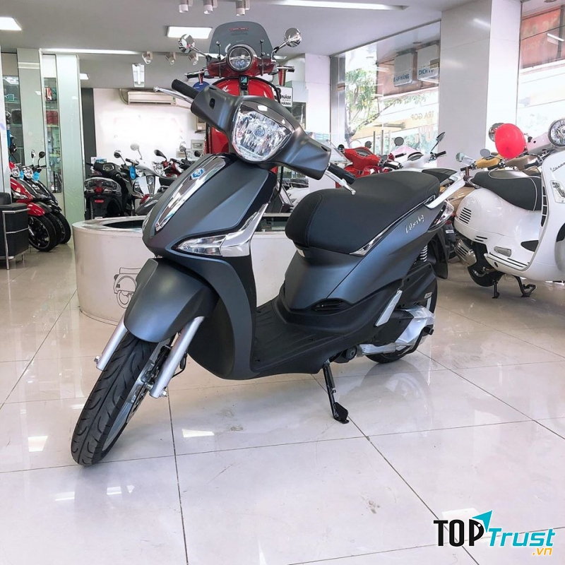 Piaggio Vespa Nhật Bách
