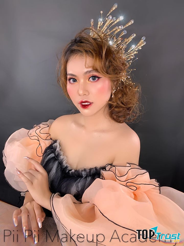 Pii Make Up