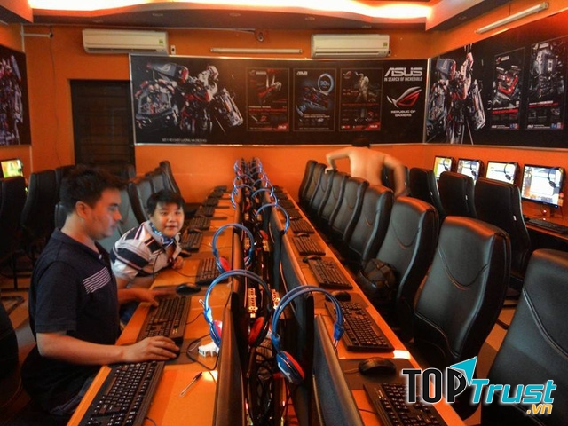 Pink Cybergame