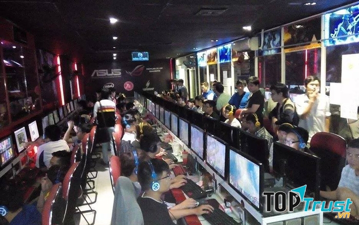Pink Cybergame