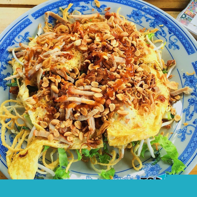 Pizza hủ tiếu Sáu Hoài