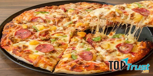 Pizza khổng lồ - Phố Xuân Diệu