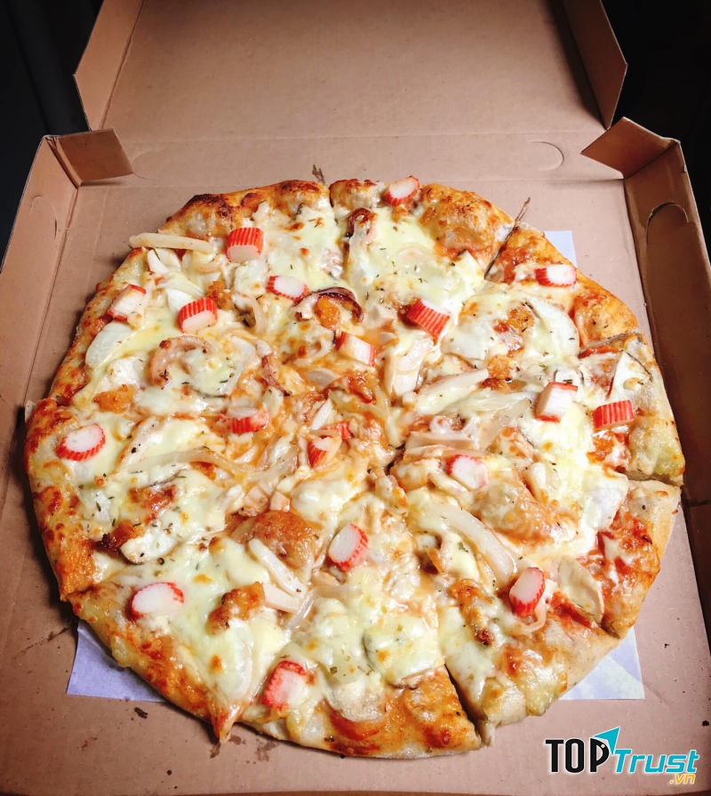 Quán có rất nhiều loại pizza cho bạn lựa chọn