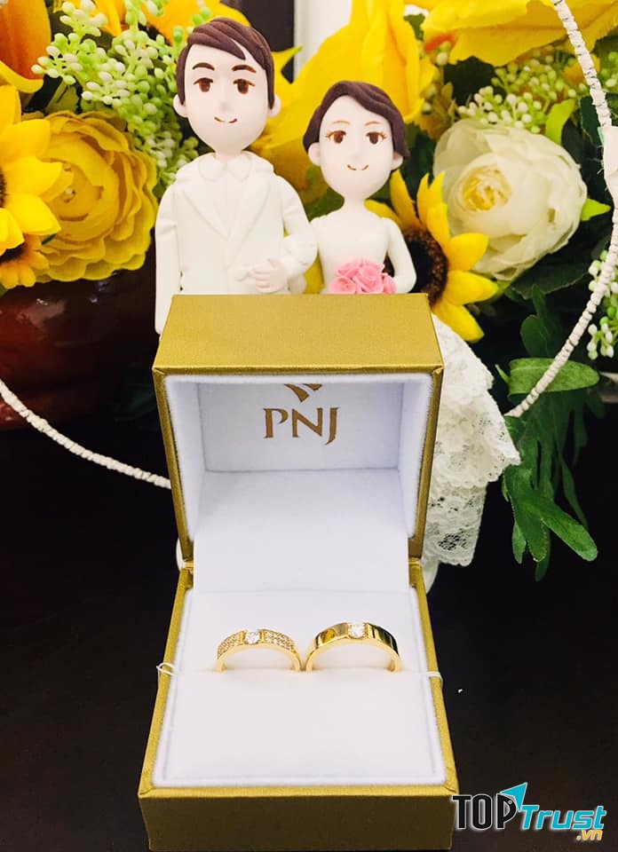 Trung tâm kim hoàn PNJ