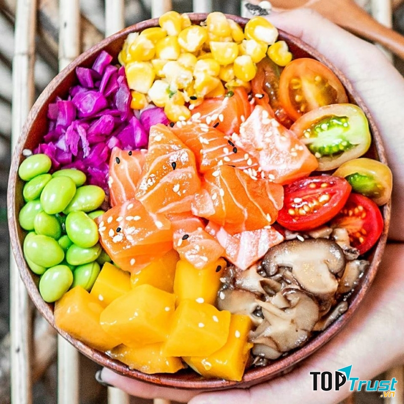 Poke Saigon