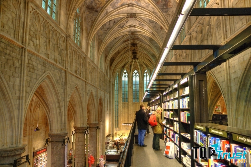 Polare, Maastricht (Hà Lan)