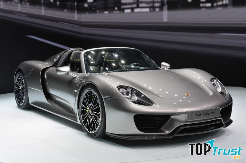 Porsche 918 Spyder (845 nghìn USD - 18,8 tỷ VNĐ)