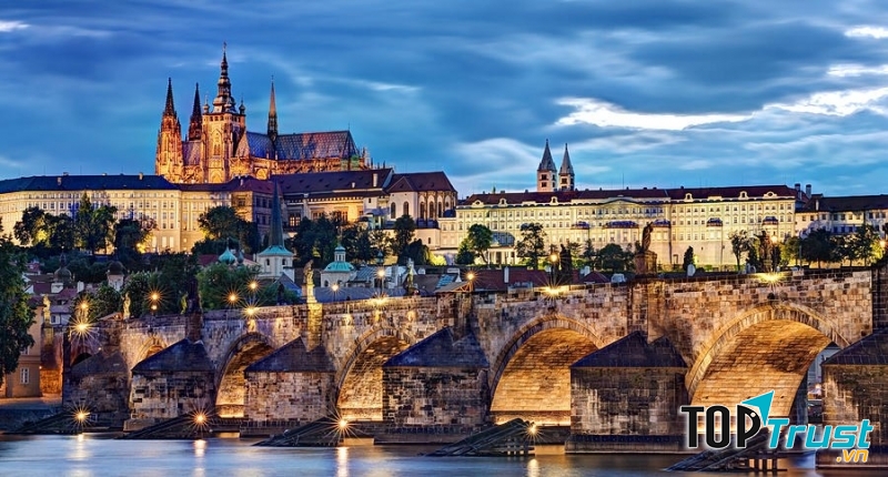 Lâu đài Prague