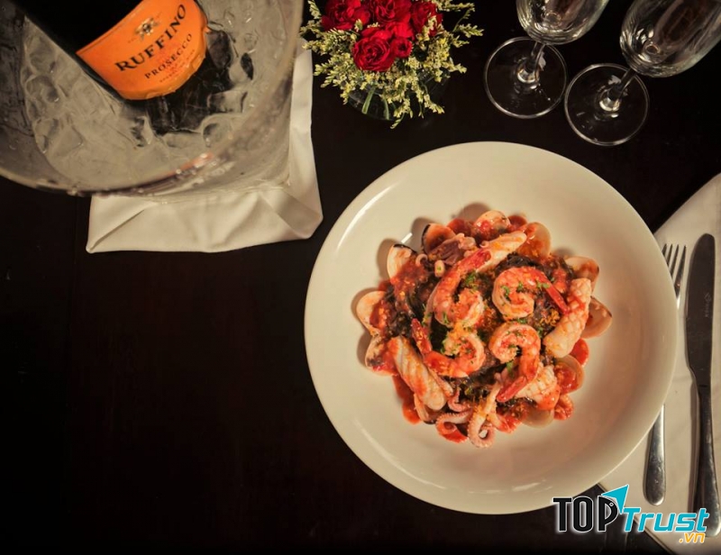 Prosecco Restaurant là nhà hàng Ý nổi tiếng ở Đà Nẵng