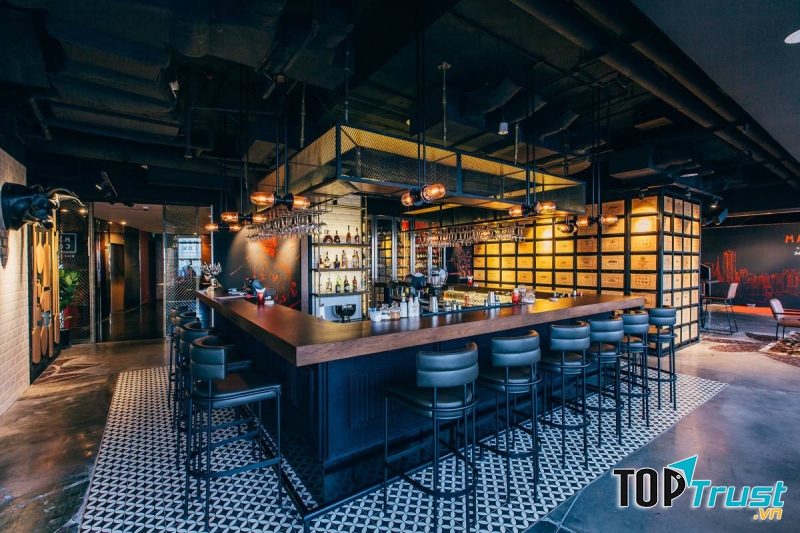 Quán bar được thiết kế độc đáo