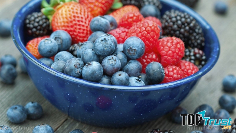 Quả mọng có các hợp chất có lợi và vitamin có thể làm tóc nhanh dài. Đ
