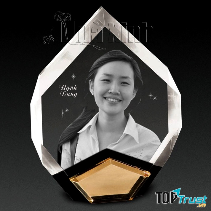 Tặng phẩm có in ảnh của người nhận - món quà 8/3 đầy ý nghĩa