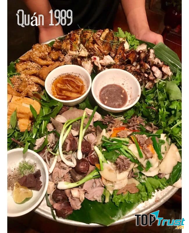 Set đồ nhậu tại quán 1989