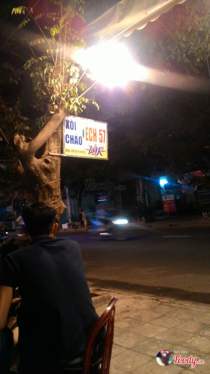 Quán 57 - Trứng Cút Nướng, Xôi Ếch