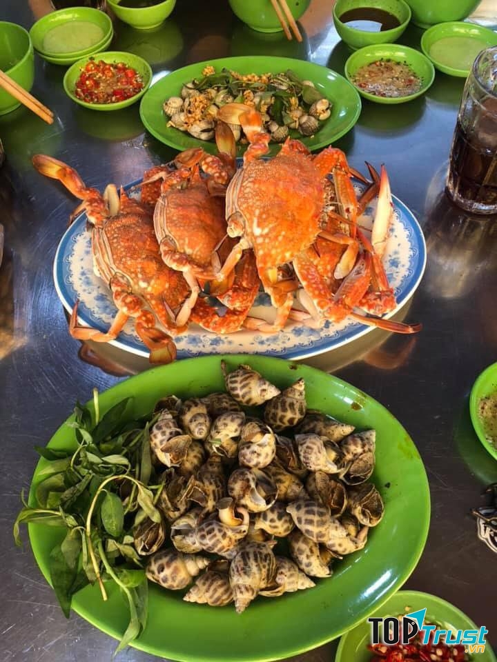 Quán ăn Hải sản Hùng Chi