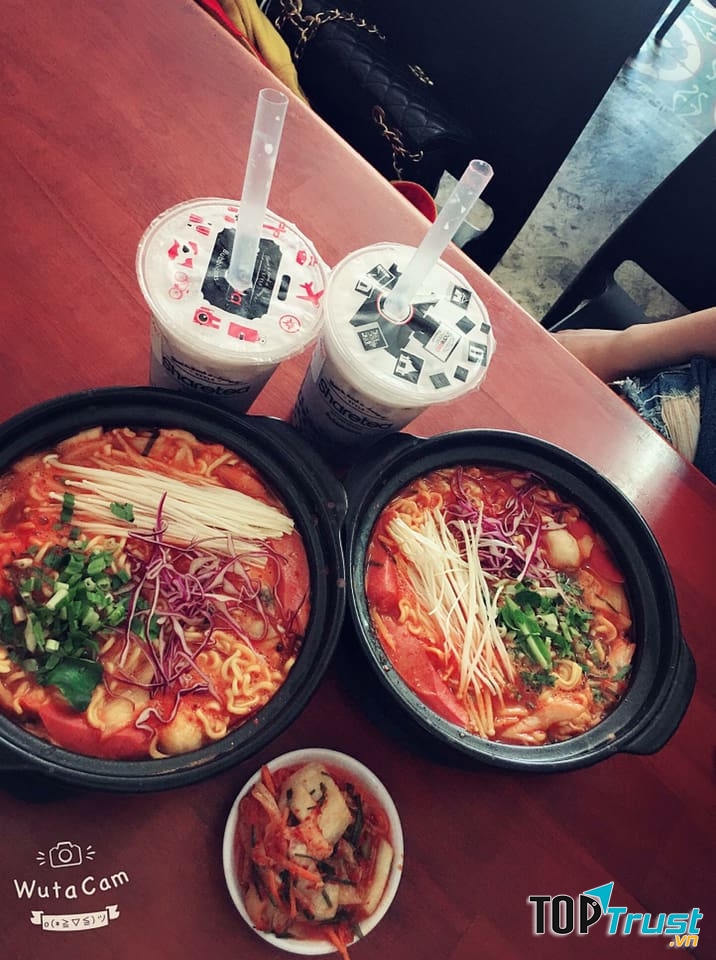 Mỳ cay chỉ nhìn thôi cũng đã thèm thuồng của Maang Chi