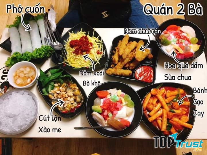Quán ăn vặt 2 Bà