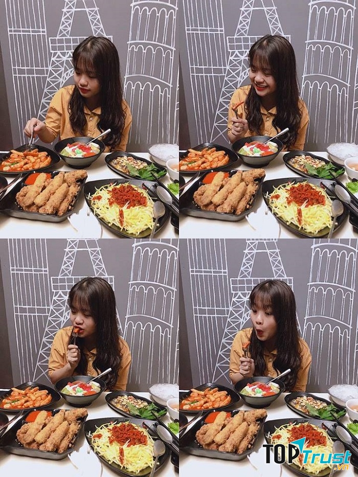 Quán ăn vặt 2 Bà