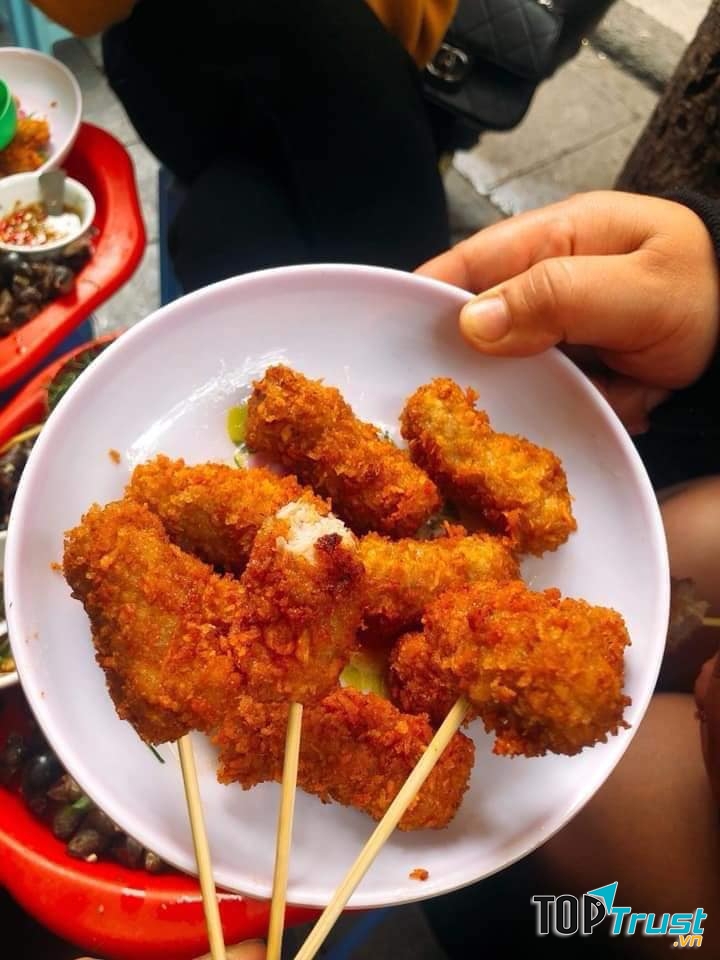 Nem chua rán quán Bông Bí