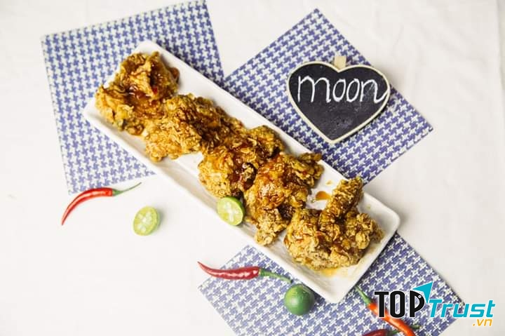 Quán ăn vặt Moon