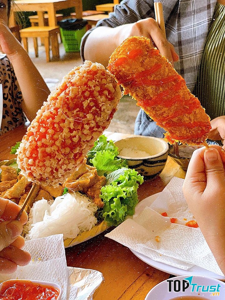 Quán Ăn Vặt Thanh Uyên