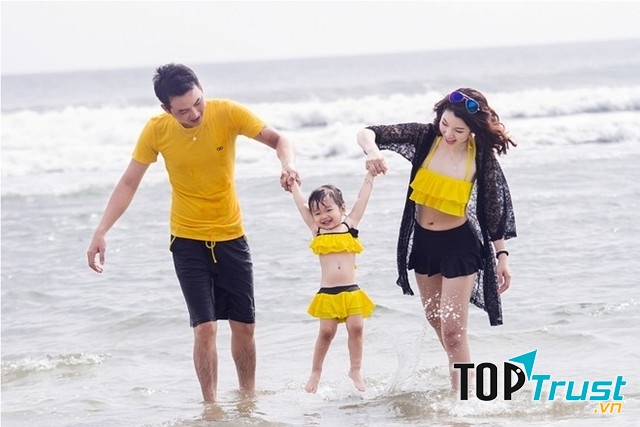 Quần áo bơi - món quà nhỏ bé và ý nghĩa