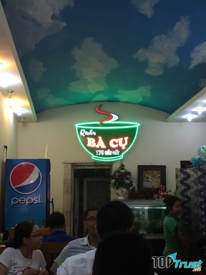 Quán Bà Cụ - Bánh Đa Cua Bể