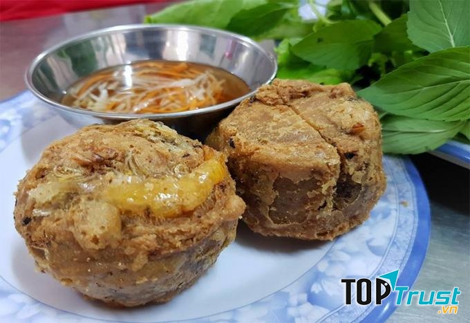 Quán bánh cống Cô Út