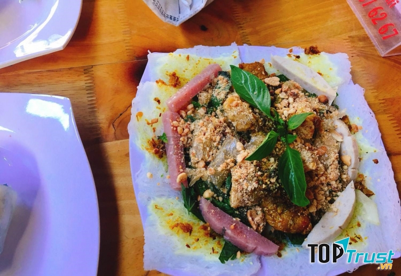 Bánh cuốn Phố Núi