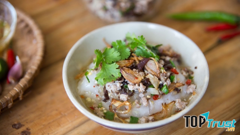 Quán bánh đúc nóng Trung Tự