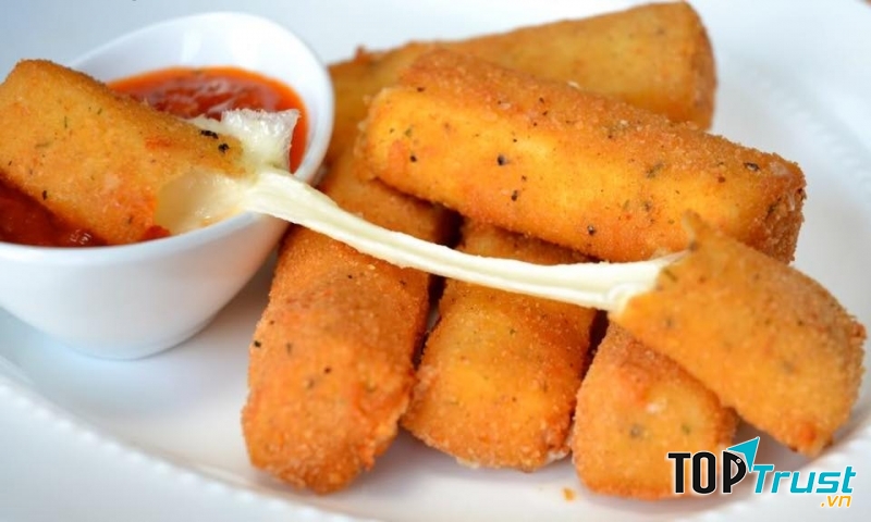 Quán Bánh Mì Bụi là một trong những quán ăn ngon nhất gần Học Viện Ngân Hàng